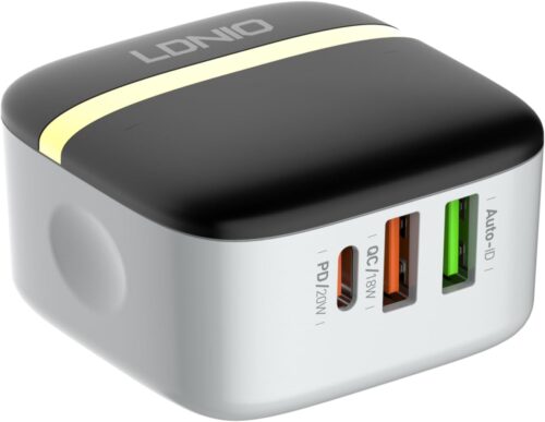 LDNIO A3513Q Super Fast Wall Charger With Dual USB/Type C Ports And Lightning Cable 32W - White - Image 4